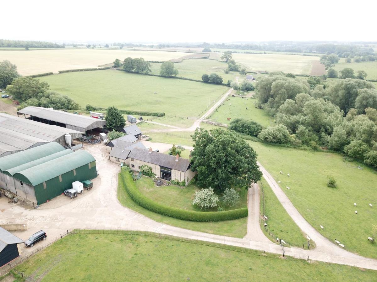 Weatherhead Farm Shepherds Hut Villa Buckingham Exterior foto